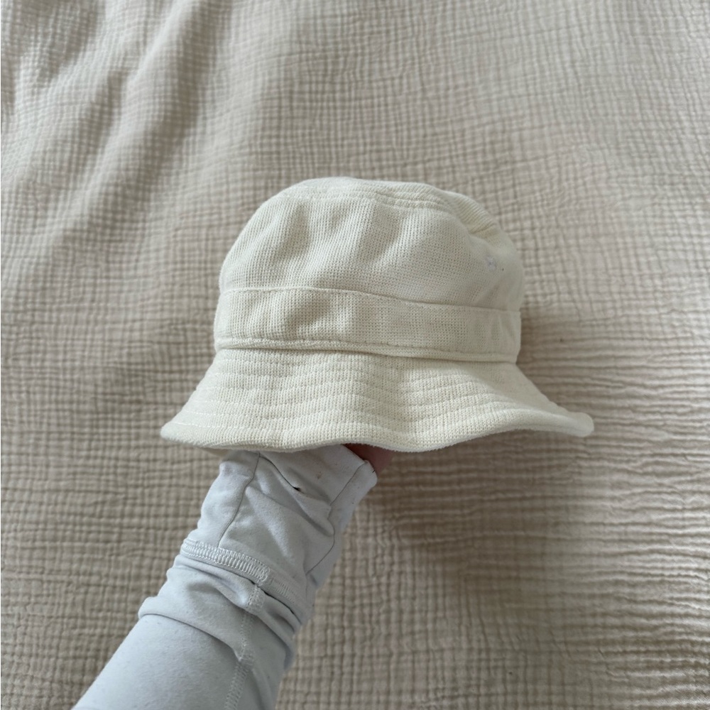 BDG bucket hat